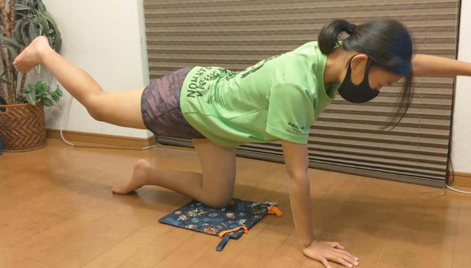 【動画】陸上部JCさん、太ももがドスケベすぎるｗｗｗｗｗｗｗｗｗｗｗｗ❤