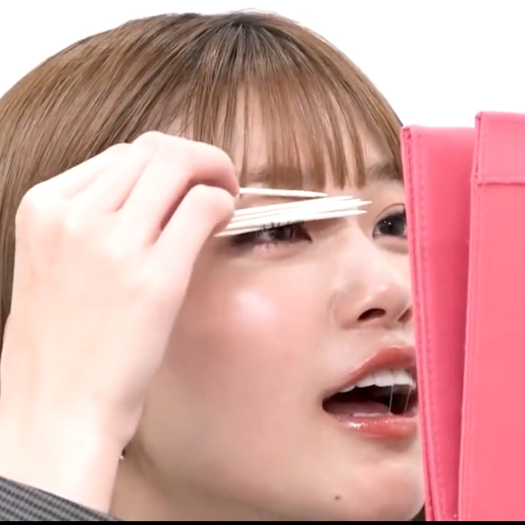 【動画】めるるさん、糸を引いてしまうｗｗｗｗｗｗｗ